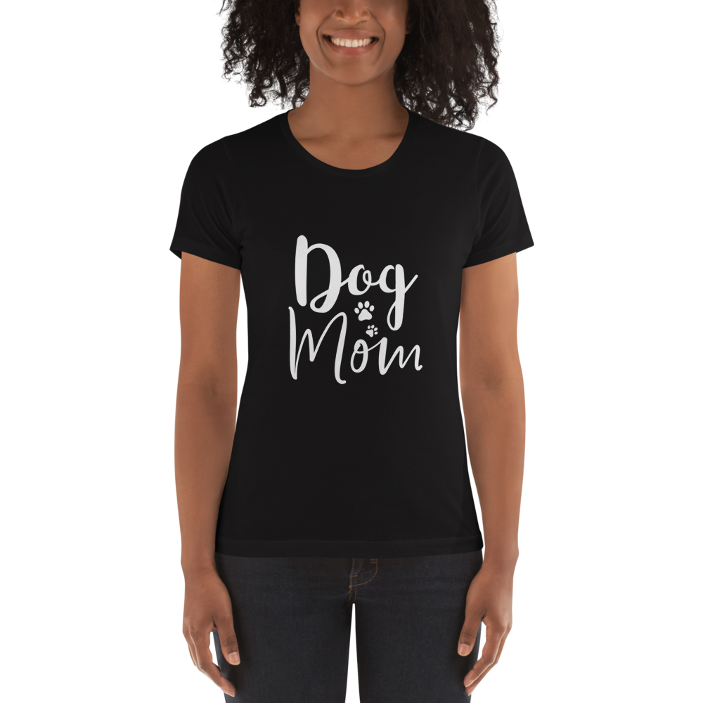 Dog Mom t-shirt